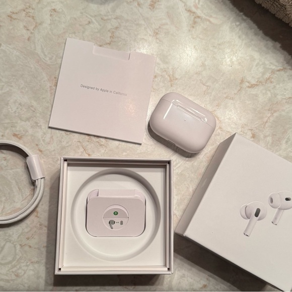Apple Airpods 2nd Generation (USB-C)